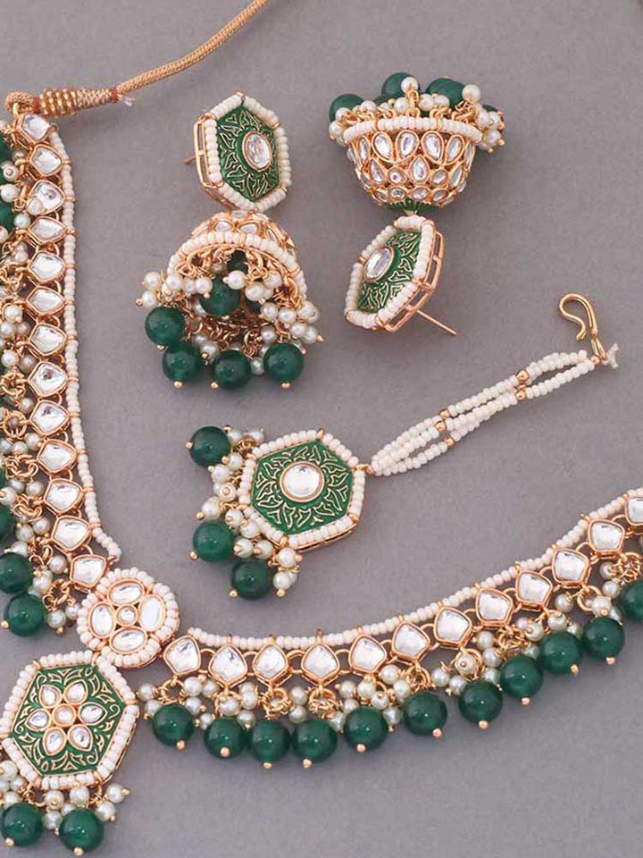 Emerald Modheshwari Jewellery Set