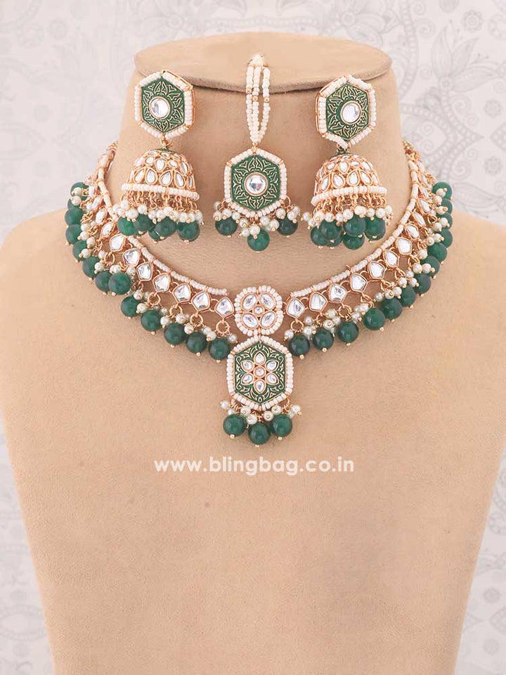 Emerald Modheshwari Jewellery Set