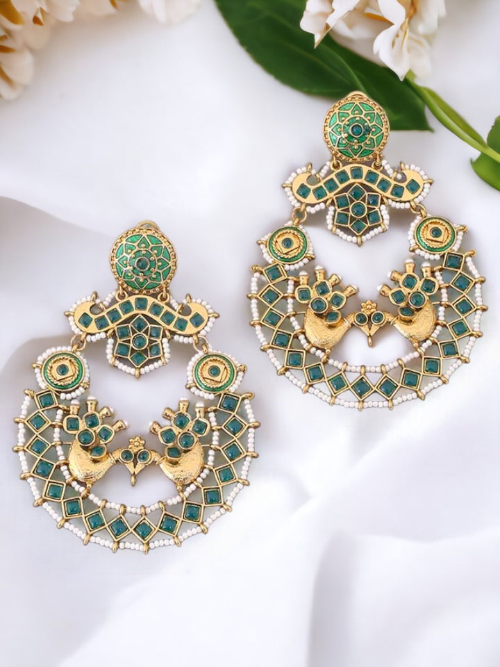 Emerald Mohita Chandbalis