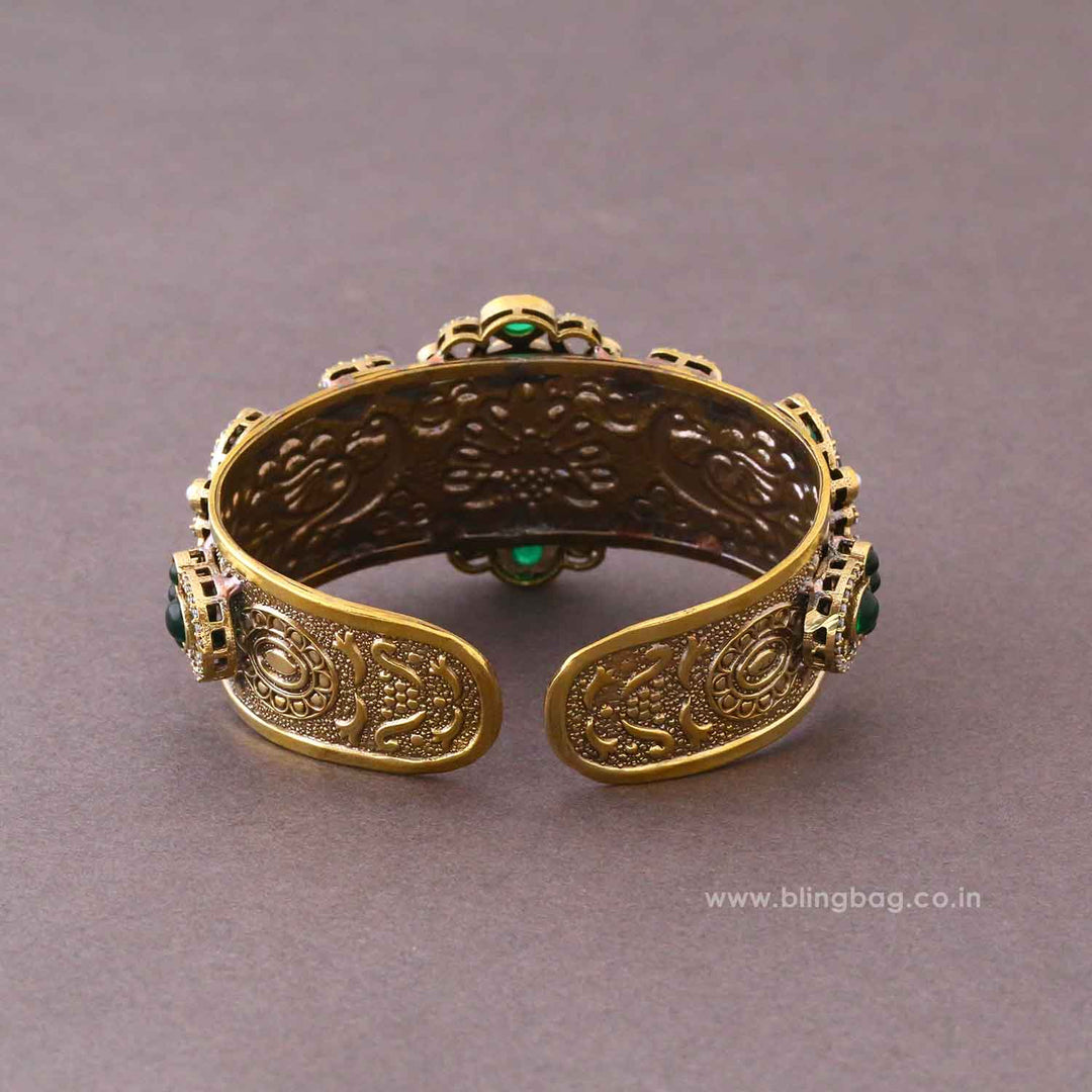 Emerald Mona Victorian Kada