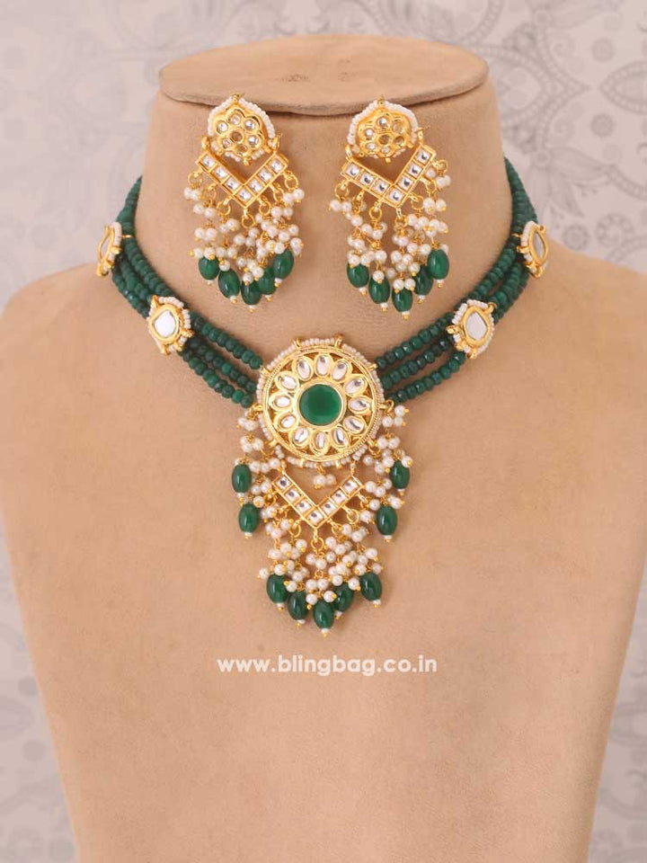 Emerald Moshika Jewellery Set