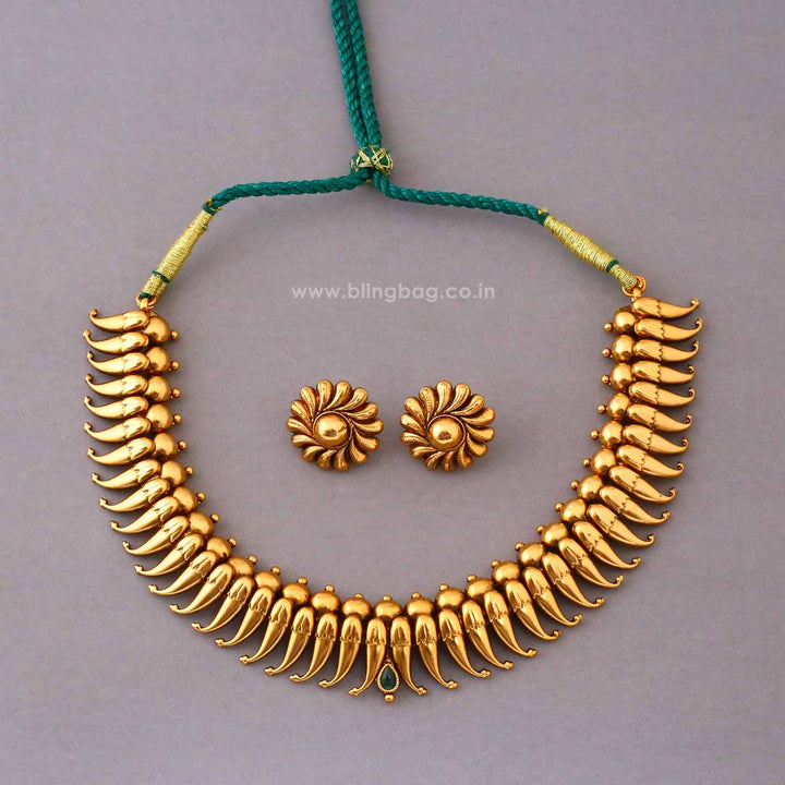 Emerald Mugdha Antique Jewellery Set- New Arrival
