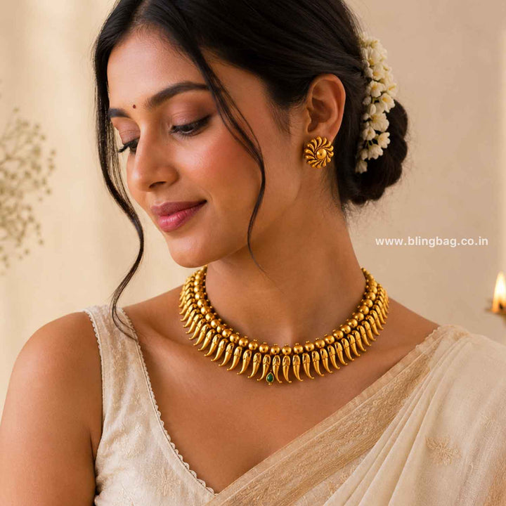 Emerald Mugdha Antique Jewellery Set- New Arrival
