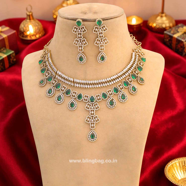Emerald Naeyn Victorian Jewellery Set- New Arrivals