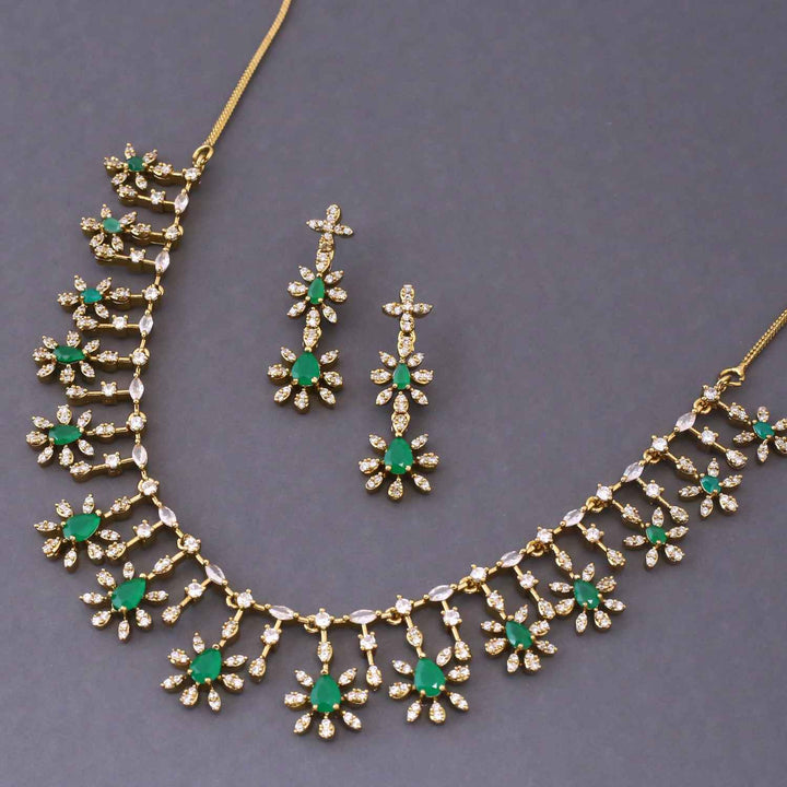 Emerald Naira Victorian Jewellery Set - New Arrival