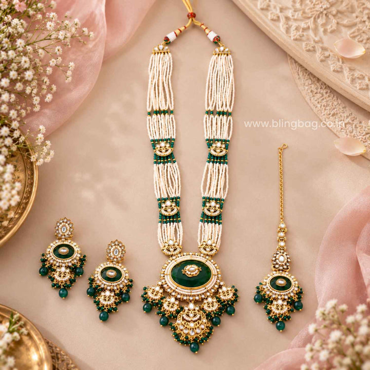 Emerald Navya Kundan Jewellery Set