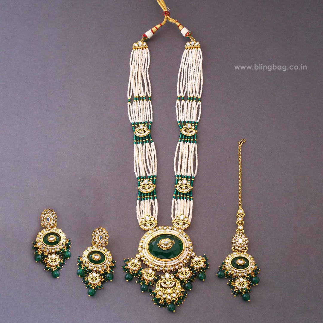 Emerald Navya Kundan Jewellery Set
