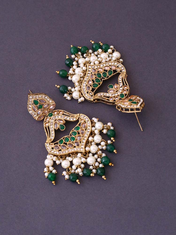 Emerald Navyaani Chandbalis