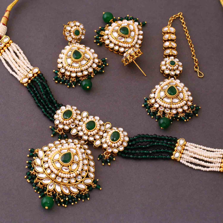 Emerald Nayra Kundan Jewellery Set