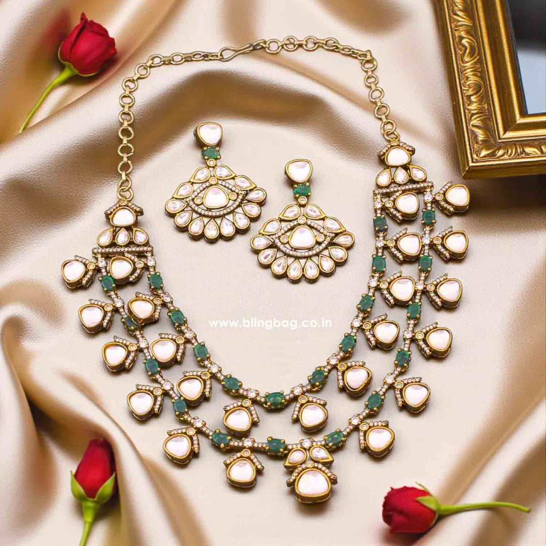 Emerald Nelli Victorian Jewellery Set - New Arrival