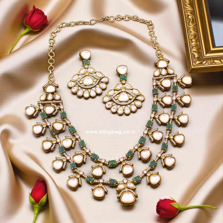 Emerald Nelli Victorian Jewellery Set - New Arrival