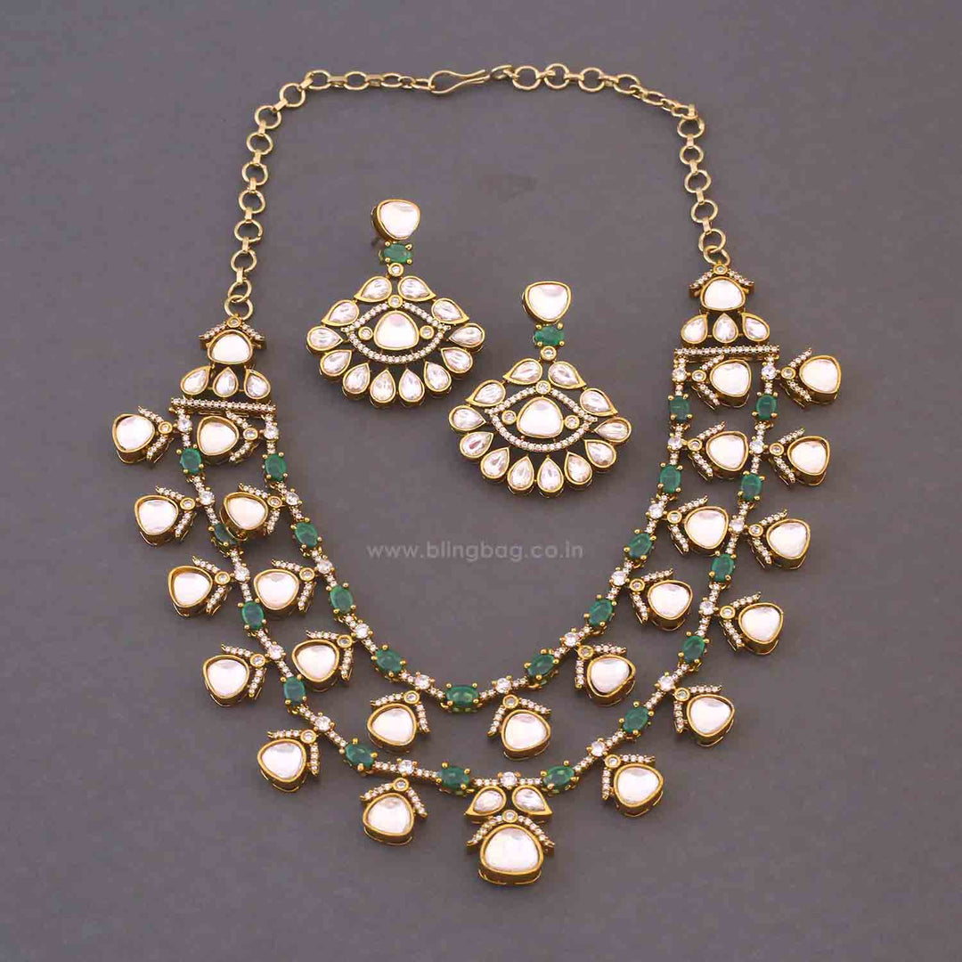 Emerald Nelli Victorian Jewellery Set - New Arrival