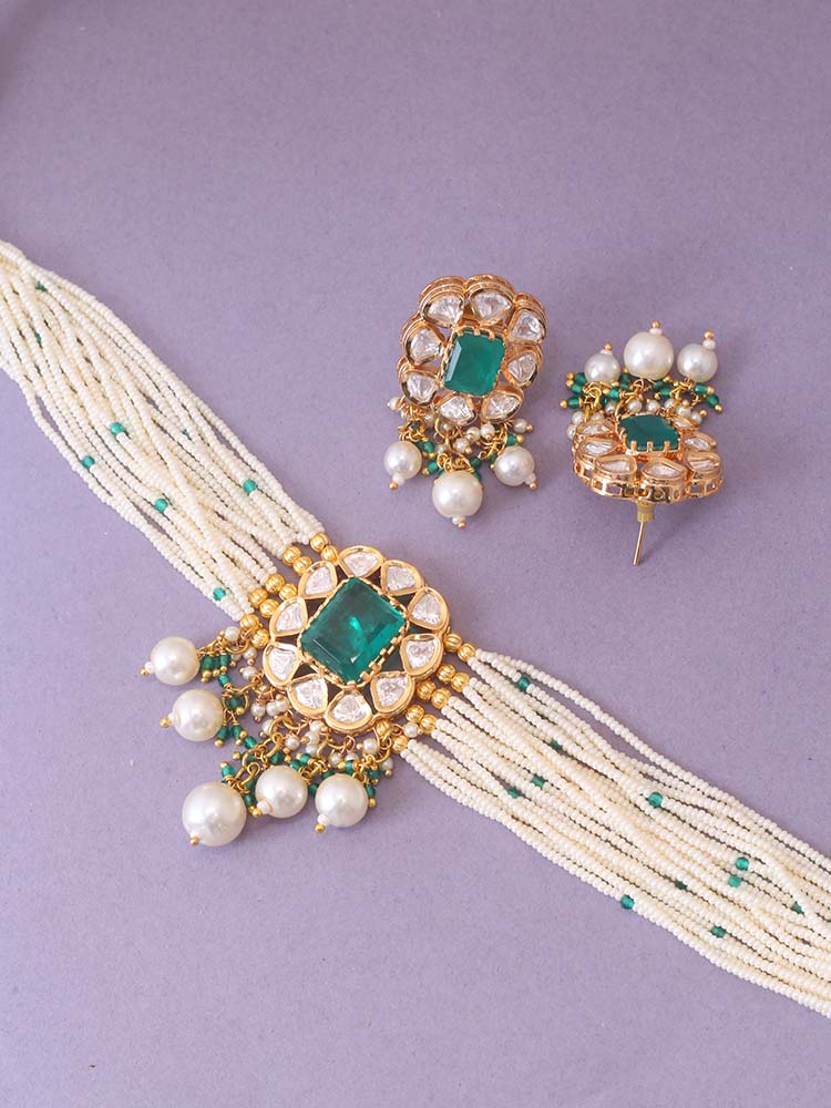 Emerald Nevin Jewellery Set