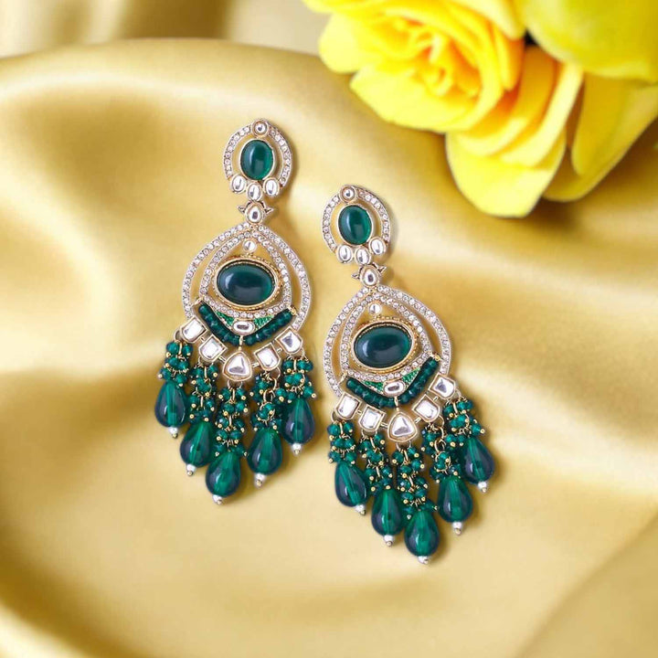 Emerald Nina Chandbalis