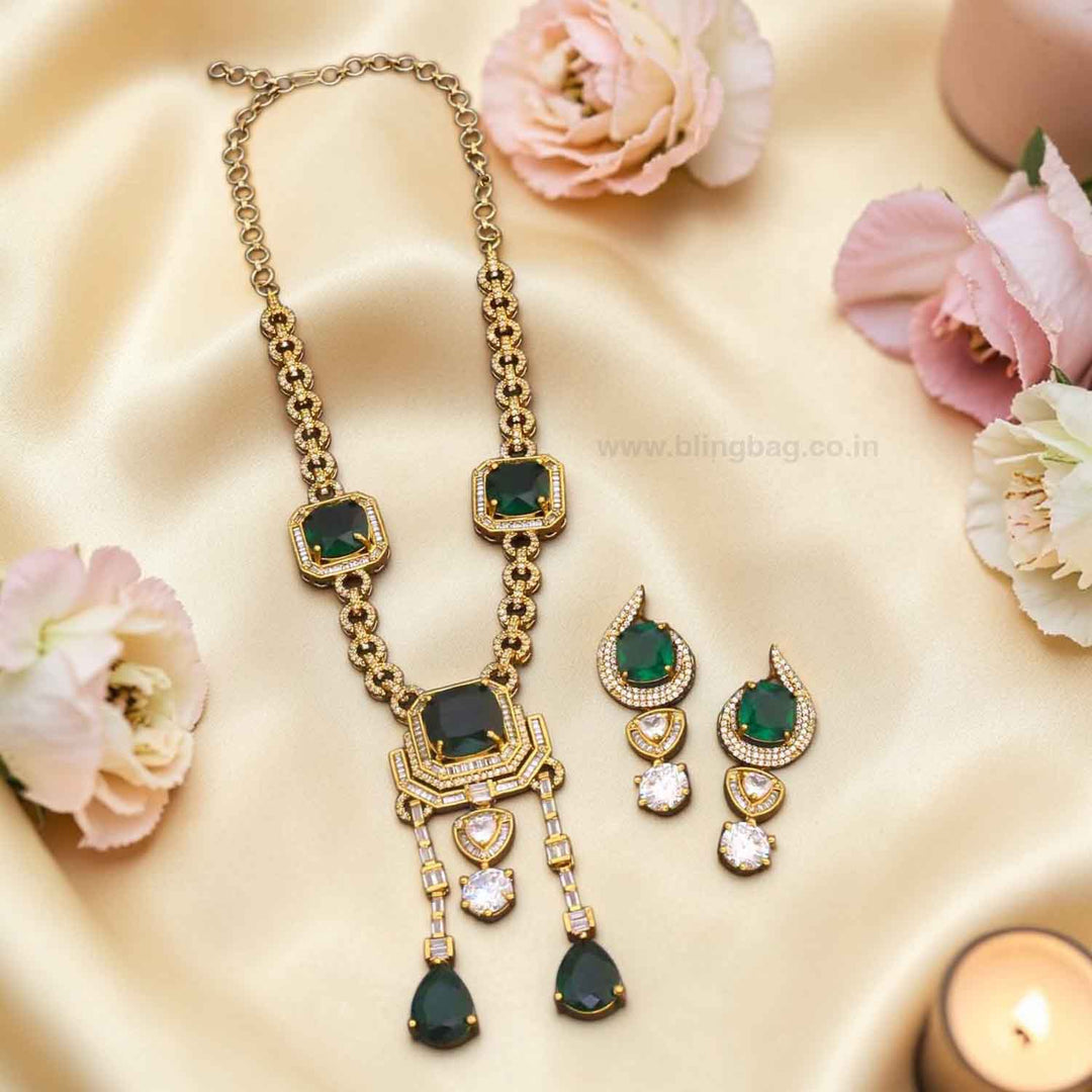 Emerald Noellea Victorian Jewellery Set- New Arrivals