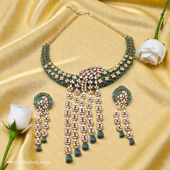 Emerald Norabeth Hasli Victorian Jewellery Set