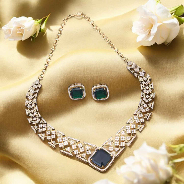 Emerald Oblivion Victorian Jewellery Set - New Arrival