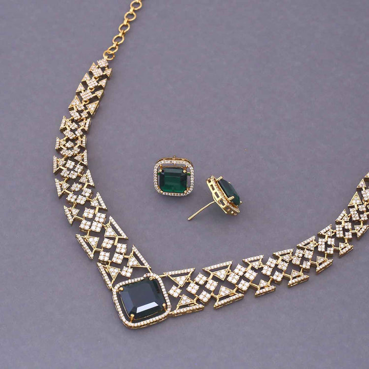 Emerald Oblivion Victorian Jewellery Set - New Arrival