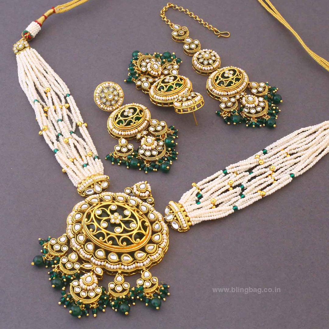 Emerald Ojalika Kundan Jewellery Set