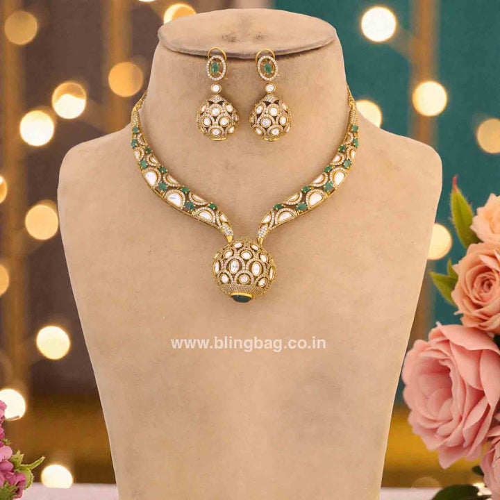 Emerald Oliviae Hasli Victorian Jewellery Set