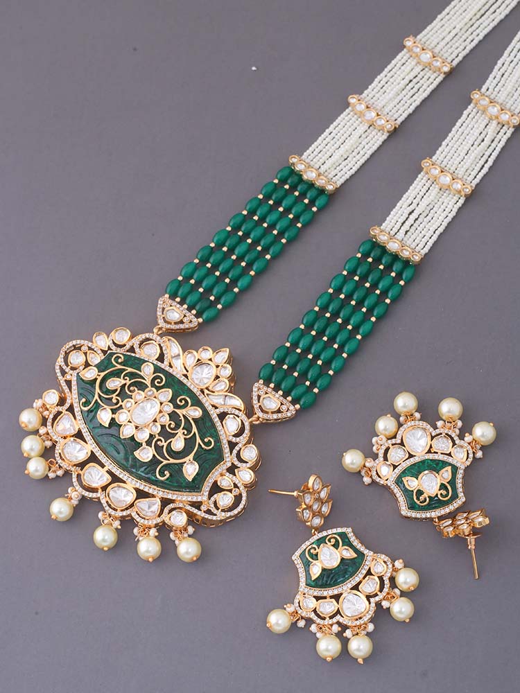 Emerald Onari Kundan Jewellery Set