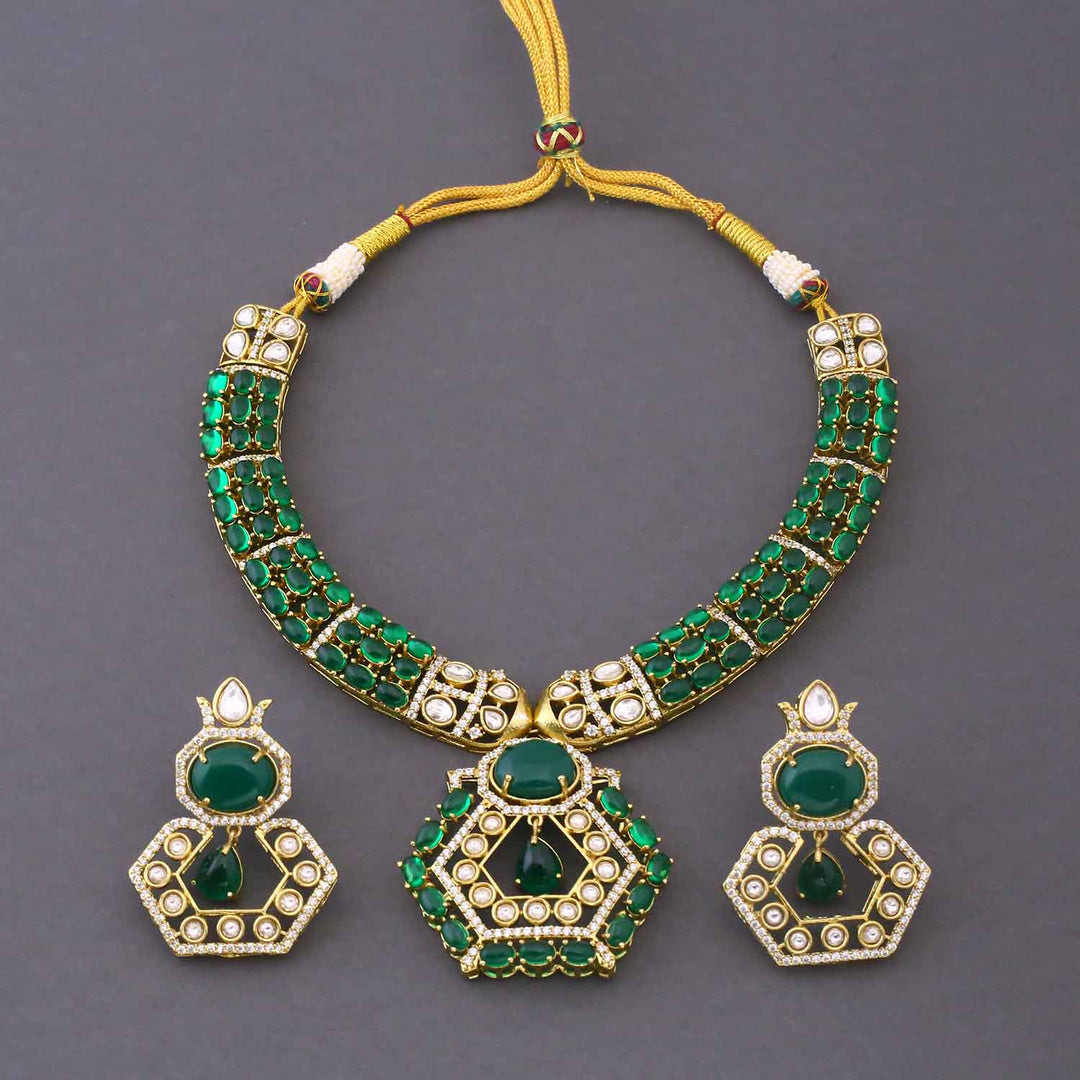 Emerald Ophelia Victorian Jewellery Set - New Arrival