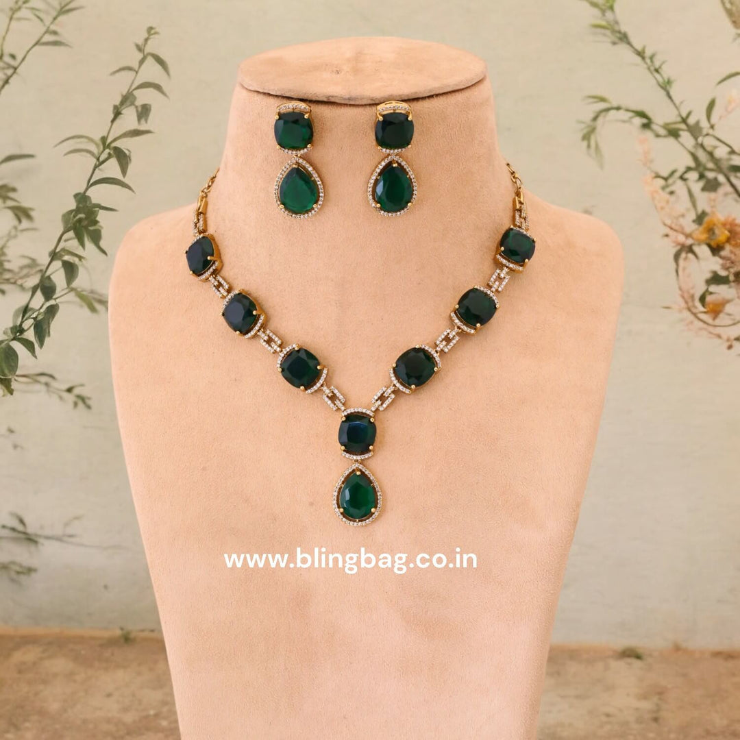 Emerald Oriana Victorian Jewellery Set- New Arrival