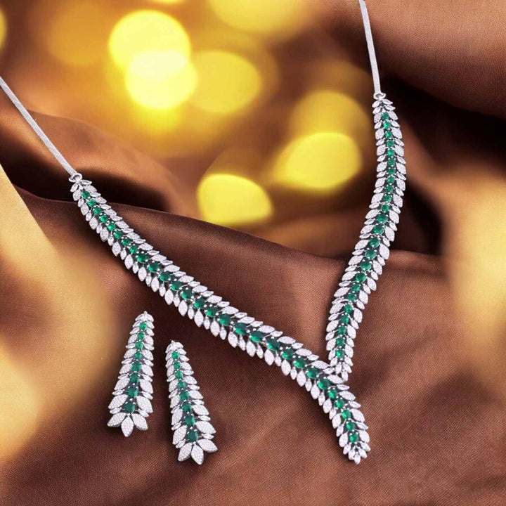 Emerald Osnay Zirconia Jewellery Set