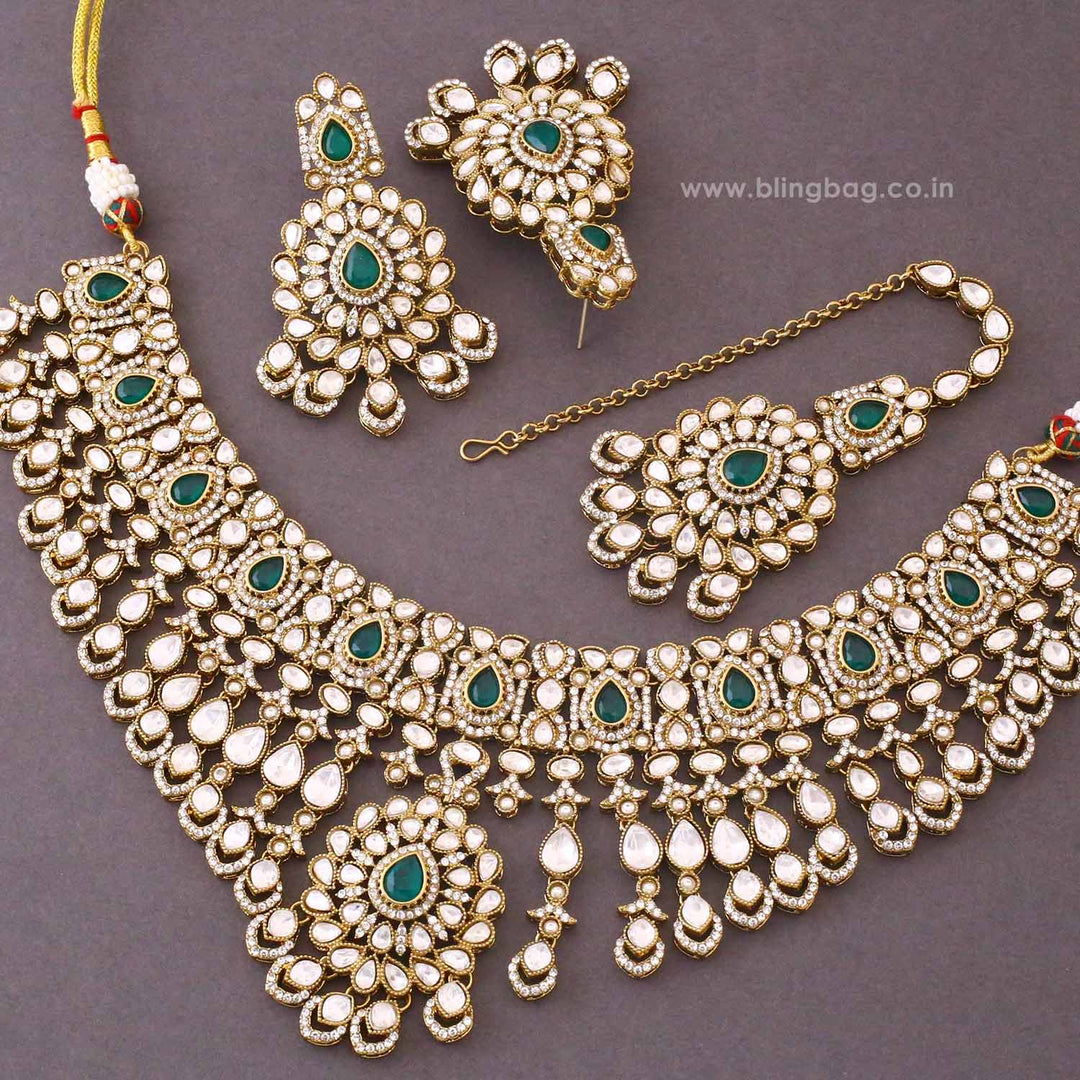 Emerald Ovika Kundan Jewellery Set - New Arrival