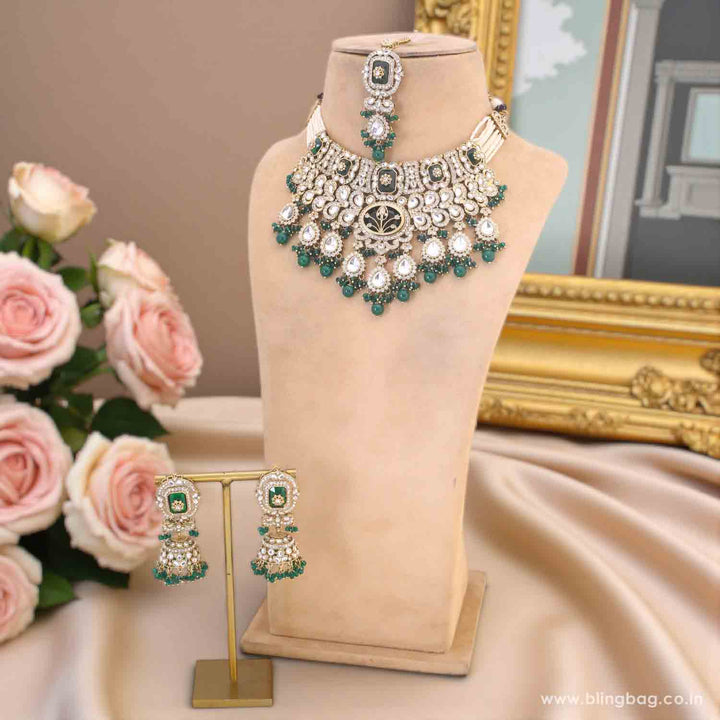 Emerald Parineeta Bridal Jewellery Set