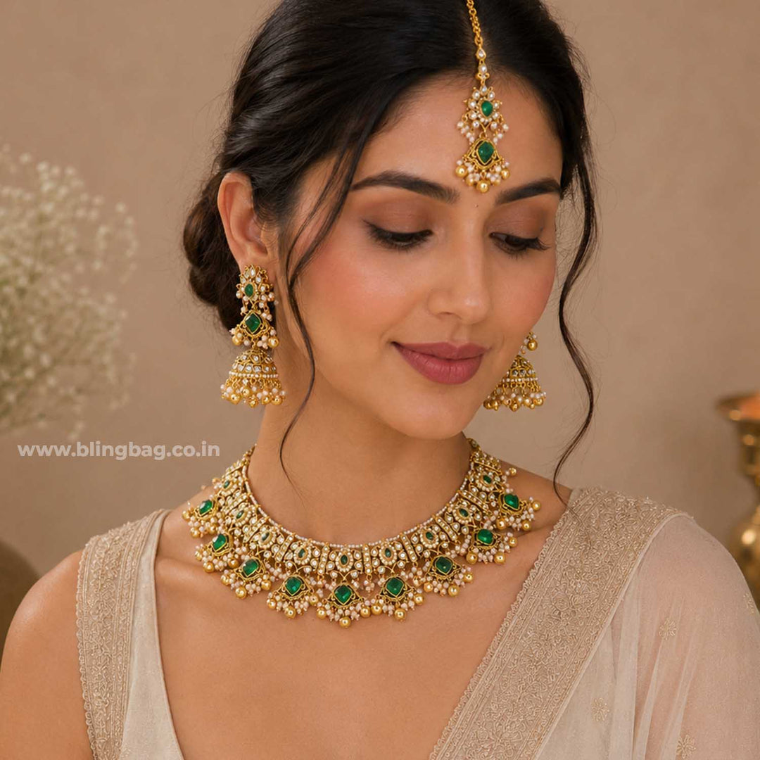 Emerald Pihuani Kundan Jewellery Set