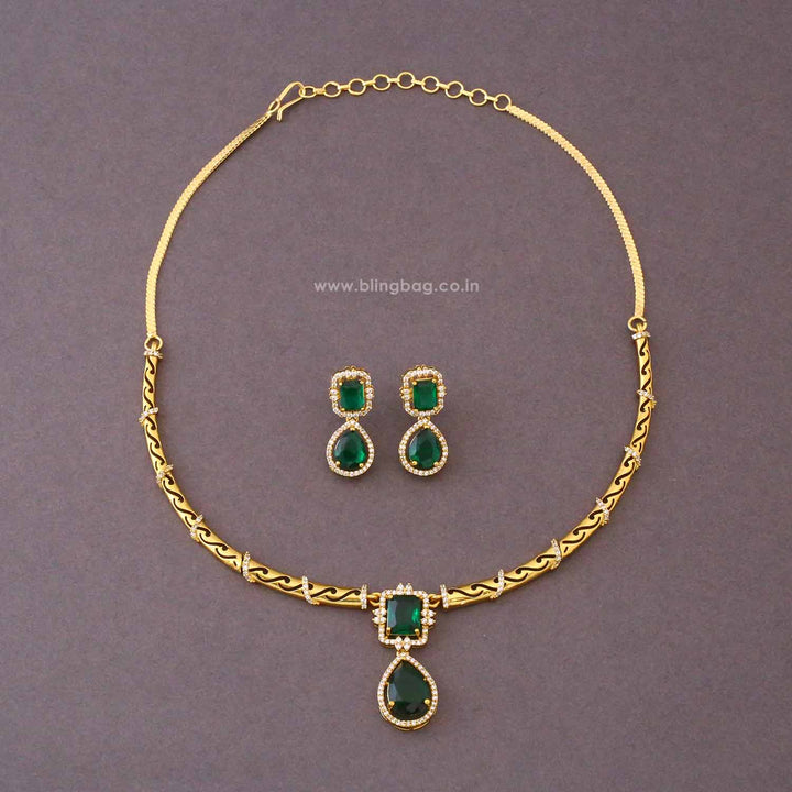 Emerald Pranika Antique Jewellery Set- New Arrival