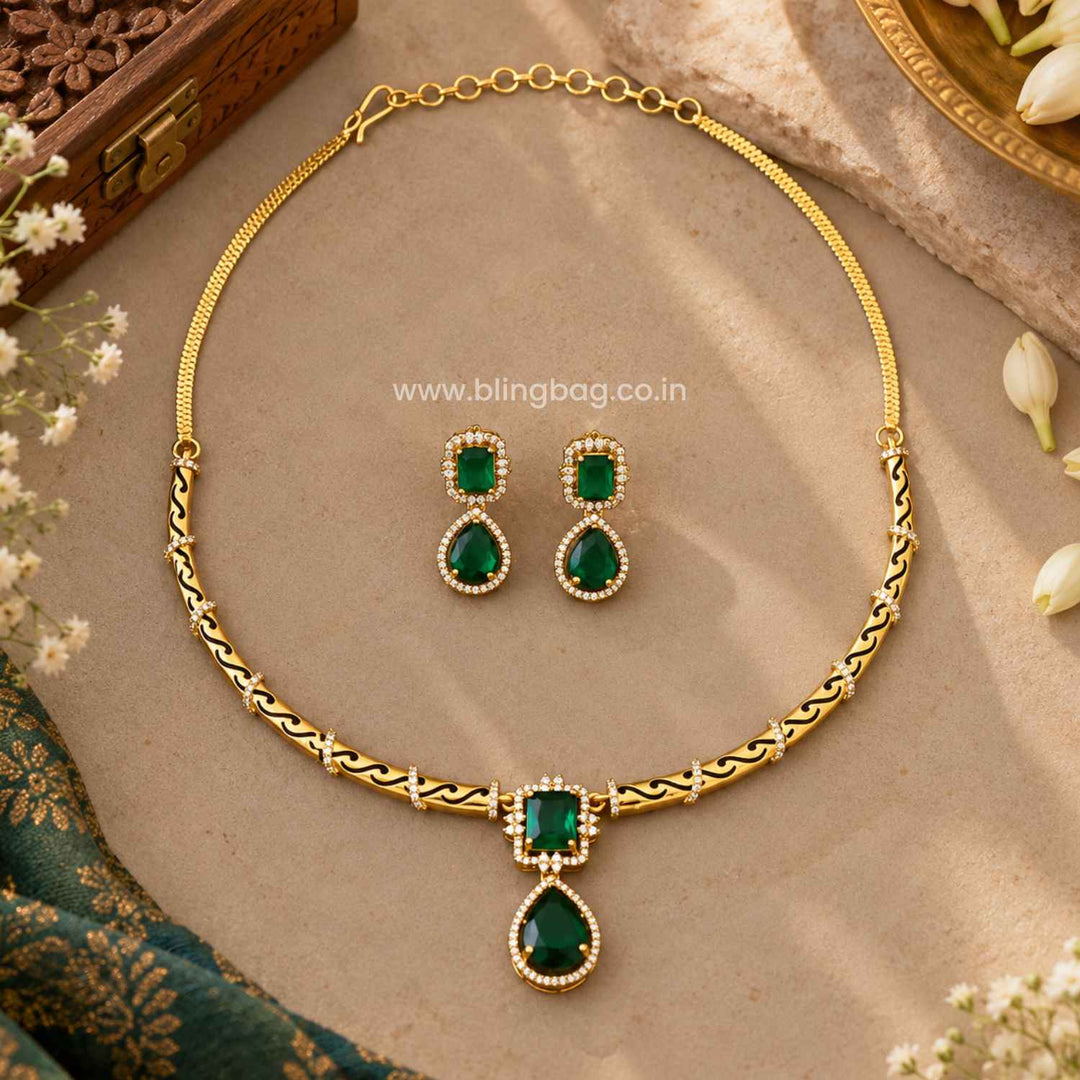 Emerald Pranika Antique Jewellery Set- New Arrival