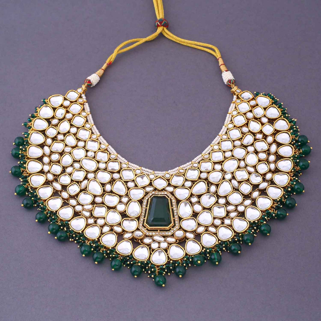 Emerald Pranjalli Bridal Jewellery Set