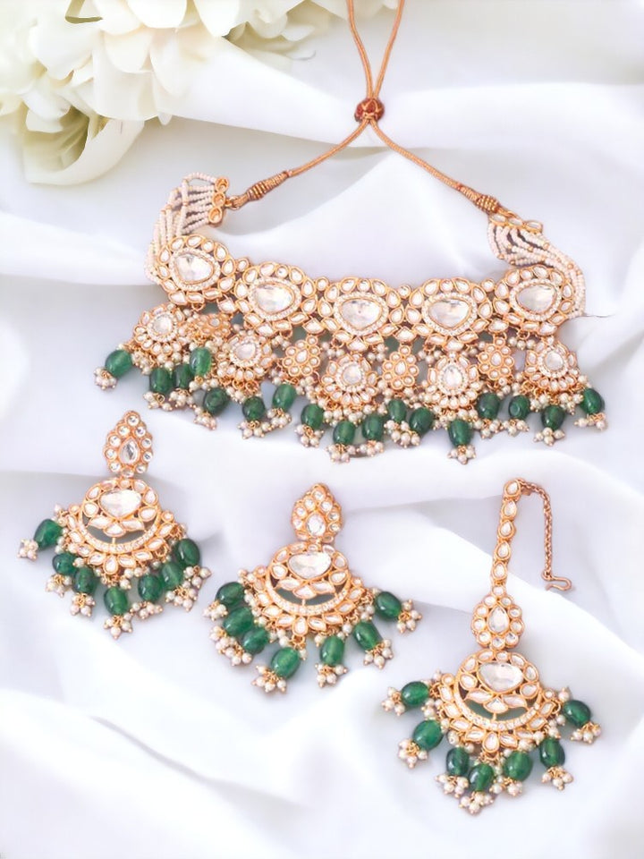 Emerald Pratibha Jewellery Set
