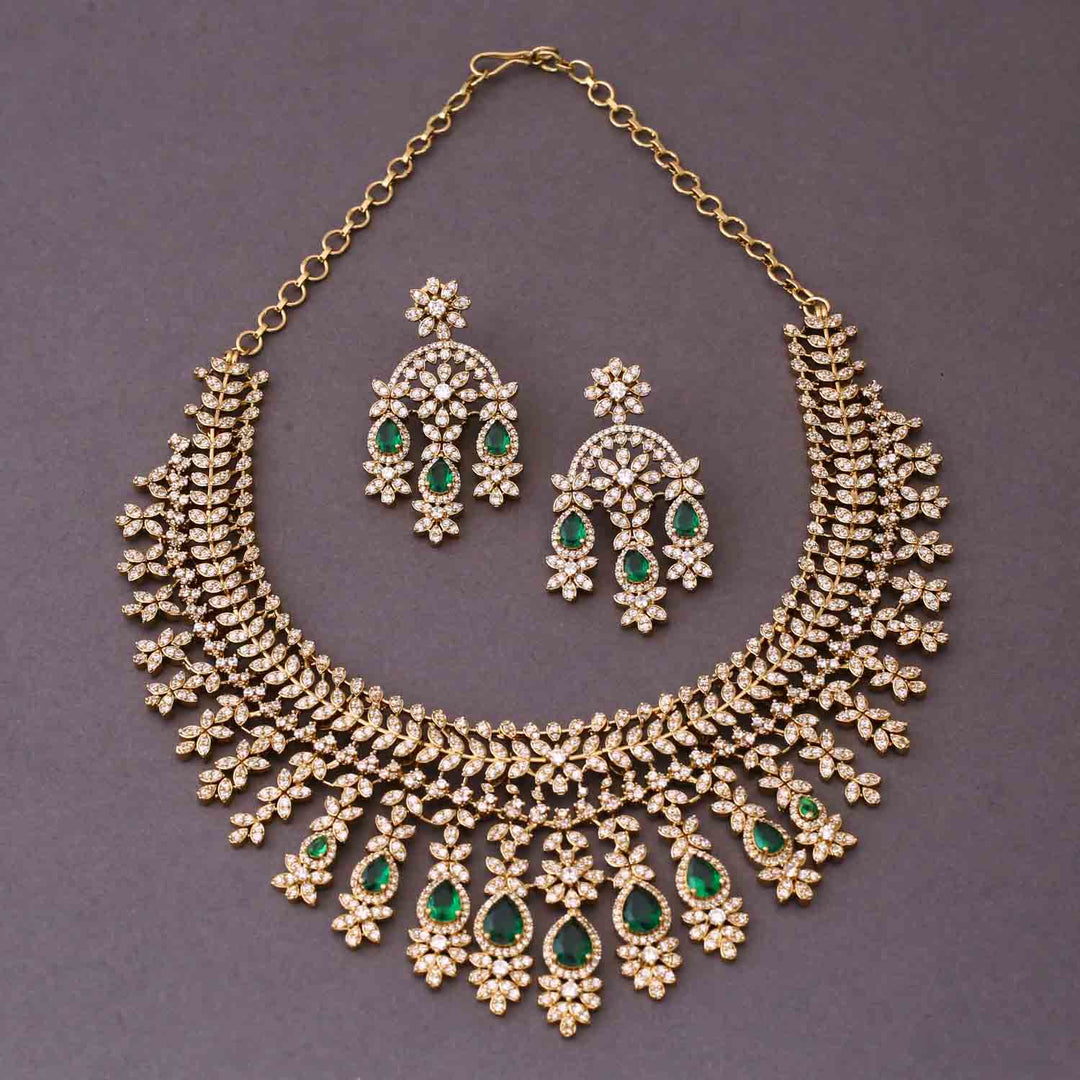 Emerald Presley Victorian Jewellery Set - New Arrival