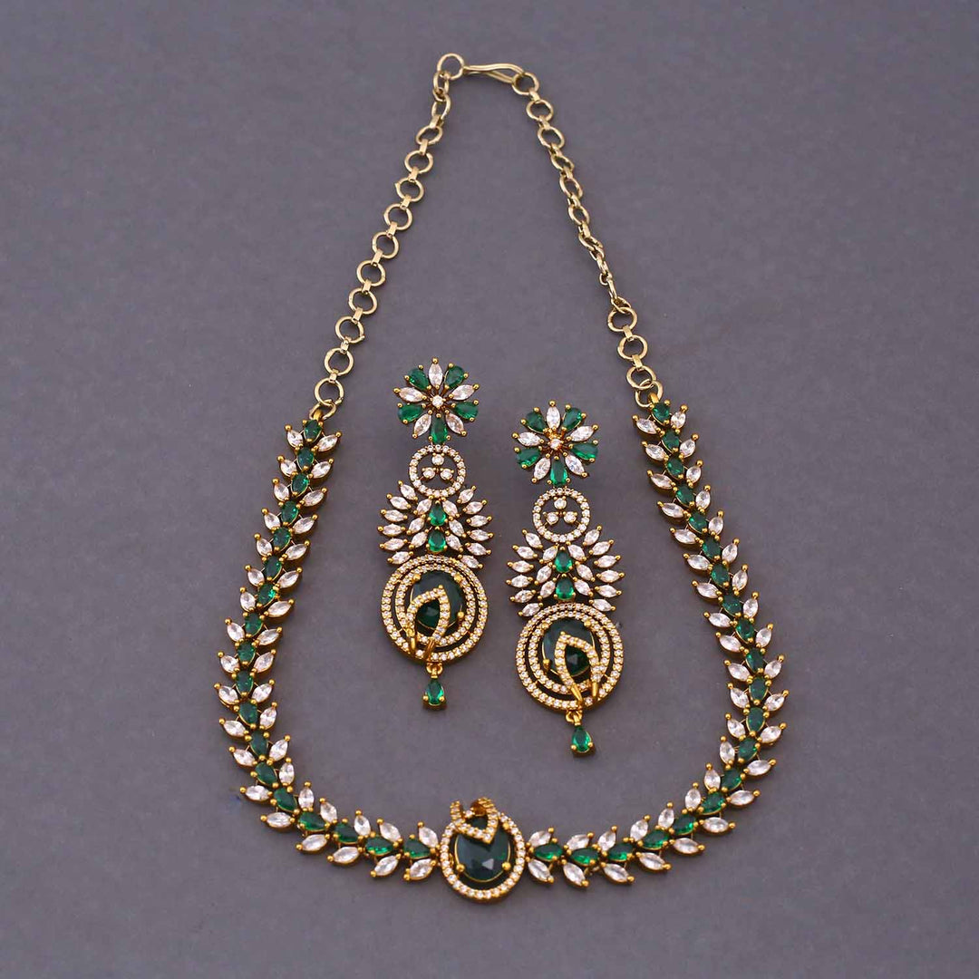 Emerald Priscilla Victorian Jewellery Set - New Arrival