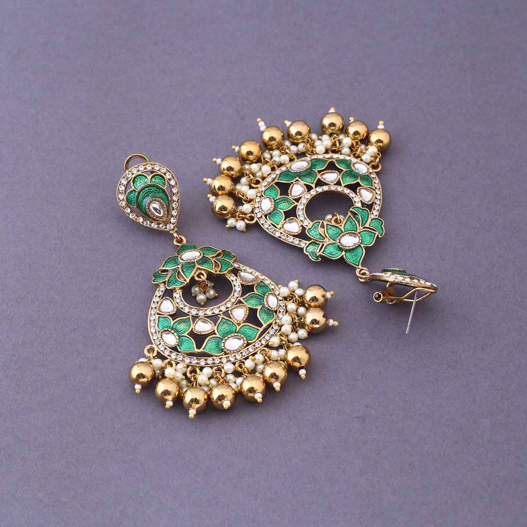 Emerald Prishani Chandbalis