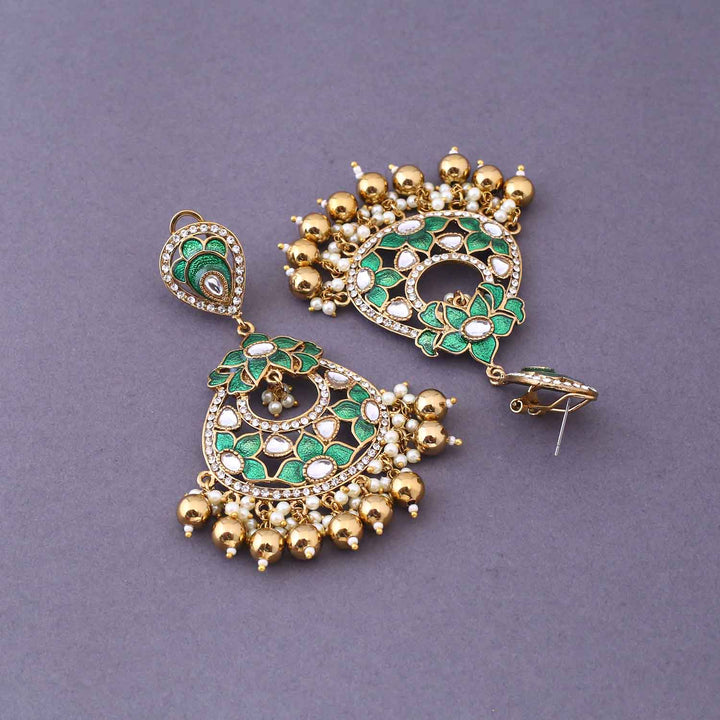 Emerald Prishani Chandbalis