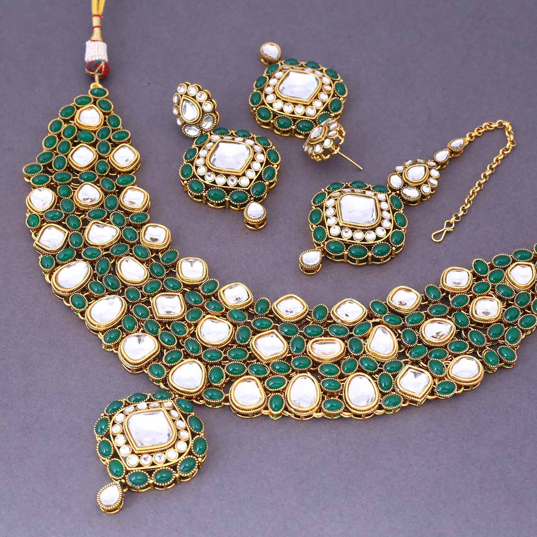 Jade Priyamvada Kundan Jewellery Set