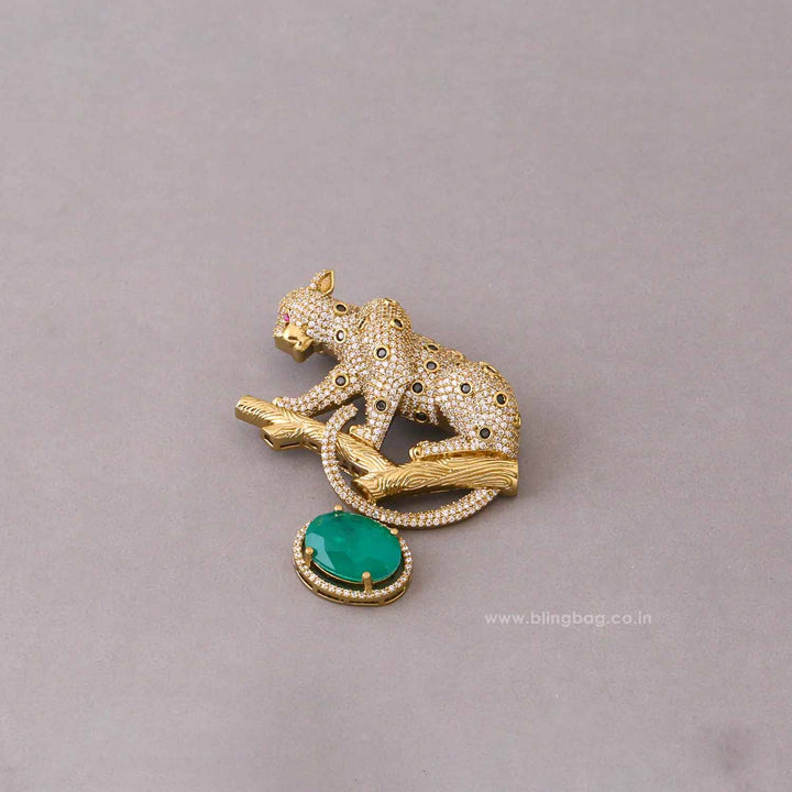 Emerald Prowl Leopard Brooch
