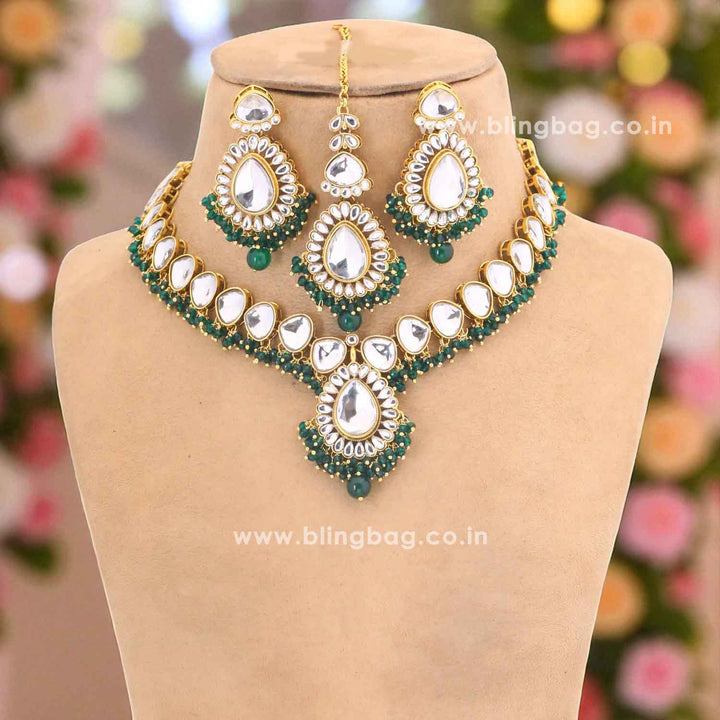 Emerald Qanita Kundan Jewellery Set