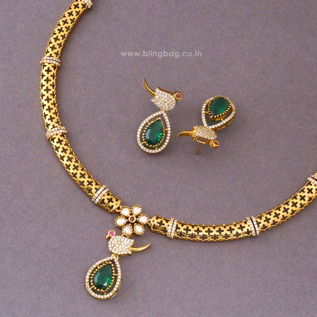 Emerald Rajara Antique Jewellery Set- New Arrival