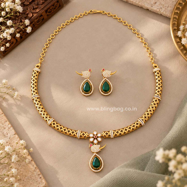 Emerald Rajara Antique Jewellery Set- New Arrival