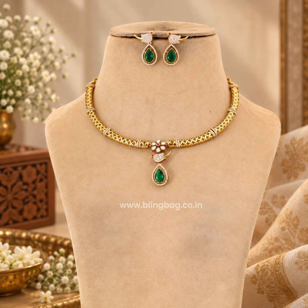 Emerald Rajara Antique Jewellery Set- New Arrival