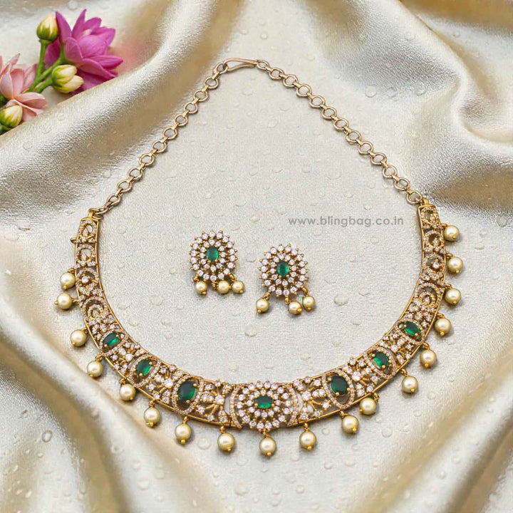 Emerald Ravielle Hasli Victorian Jewellery Set - New Arrival