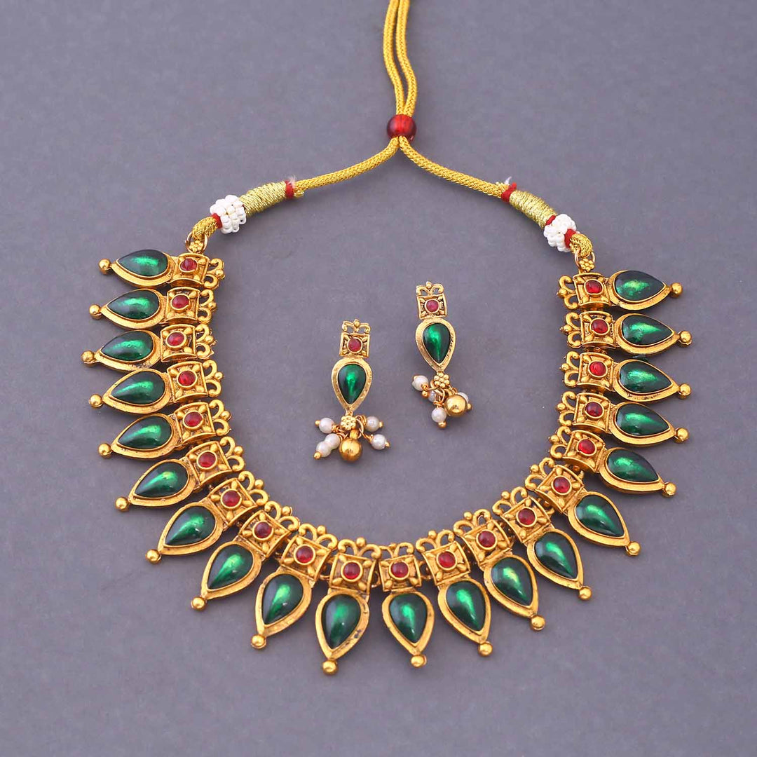 Emerald Rhonika Antique Jewellery Set - New Arrival