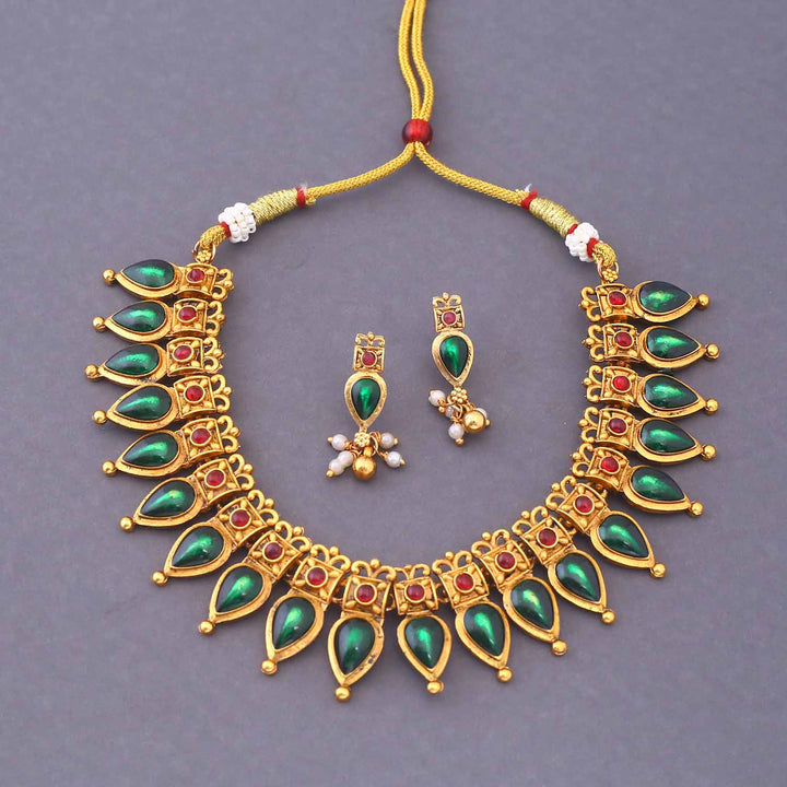 Emerald Rhonika Antique Jewellery Set - New Arrival