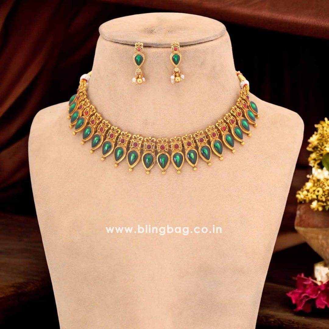 Emerald Rhonika Antique Jewellery Set - New Arrival