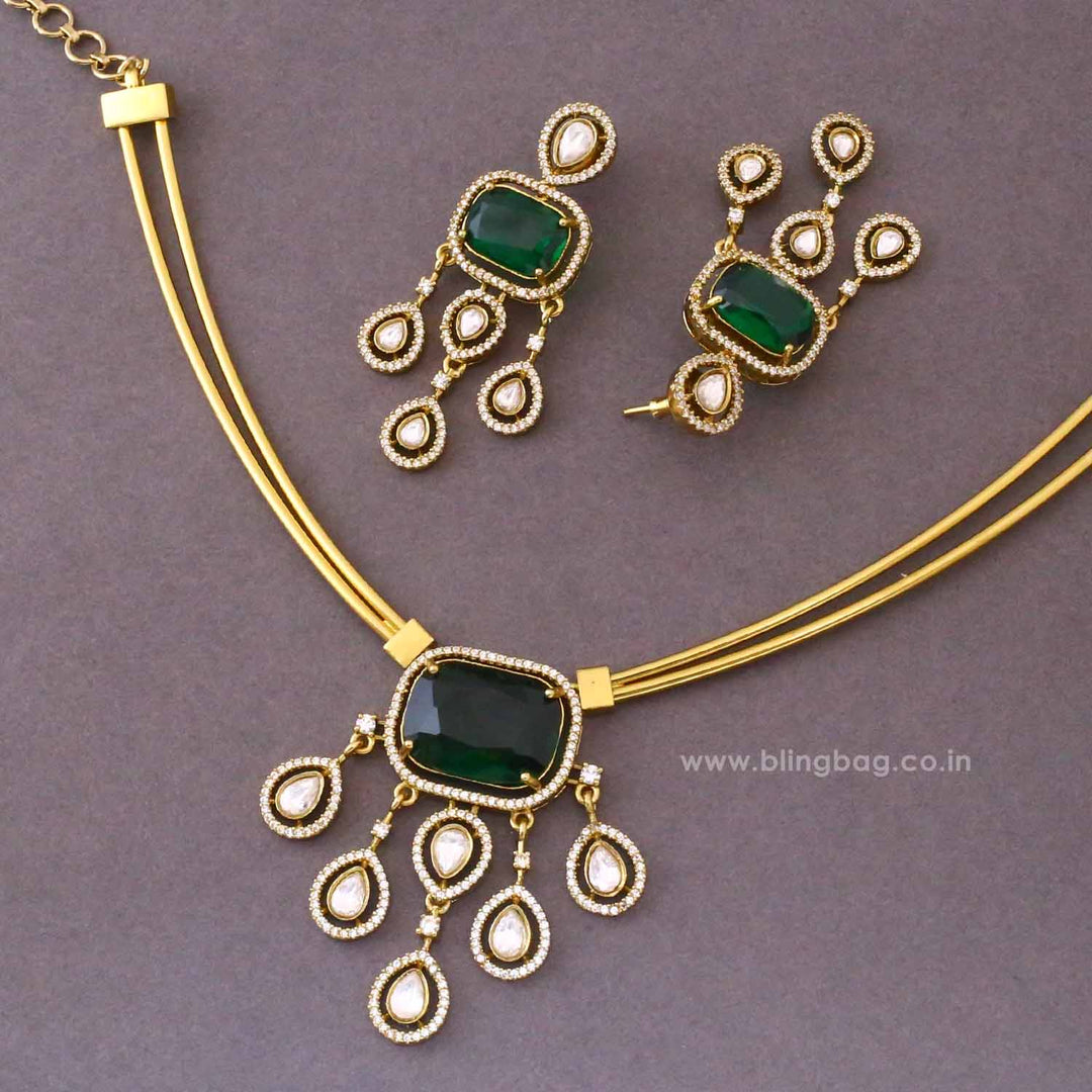 Emerald Ritisha Antique Jewellery Set- New Arrival